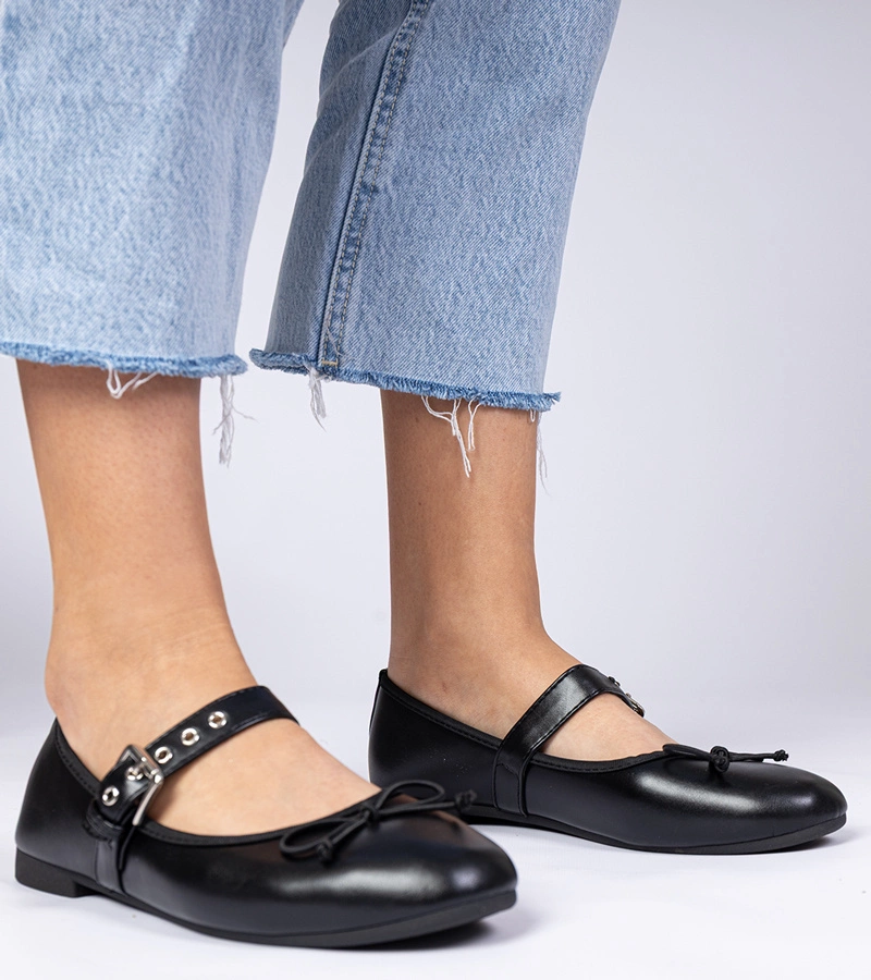 Fekete női balerinacipők masnival Mansy