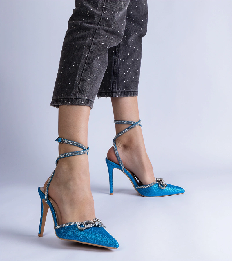 Merkuri kék flitteres tűsarkú cipő masnival és cirkóniával