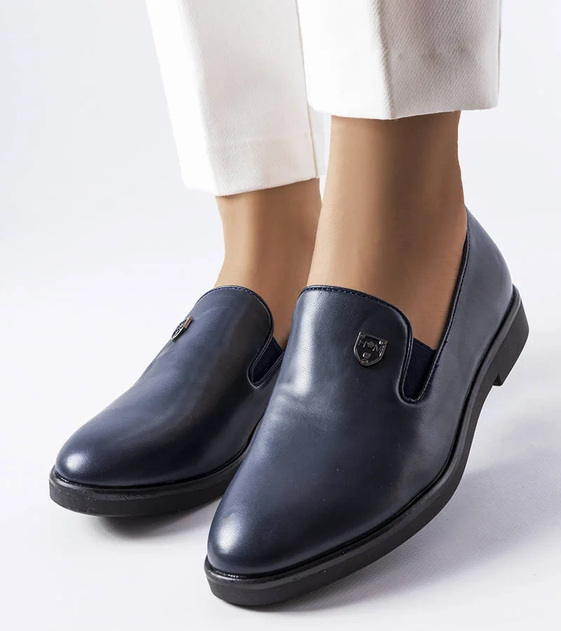 Sötétkék sima félcipő Concord