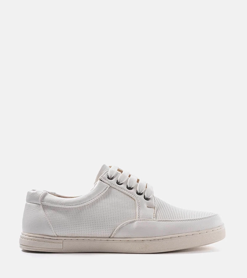 Fehér férfi félcipők díszített prégeléssel Emer