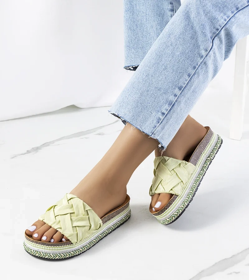 Zöld kork talpú papucs Vadna