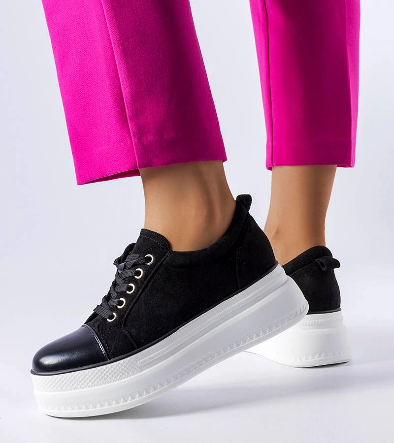 Fekete platformos teniszcipő Pascaline