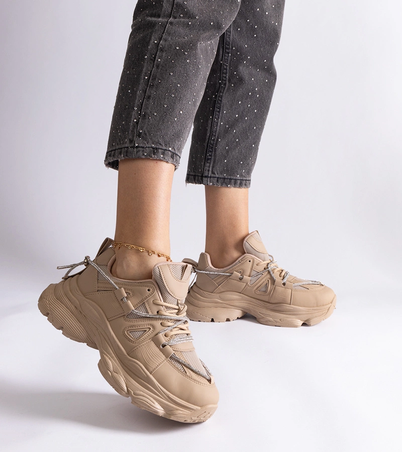 Sötétbézs női sportos sneaker Ivett