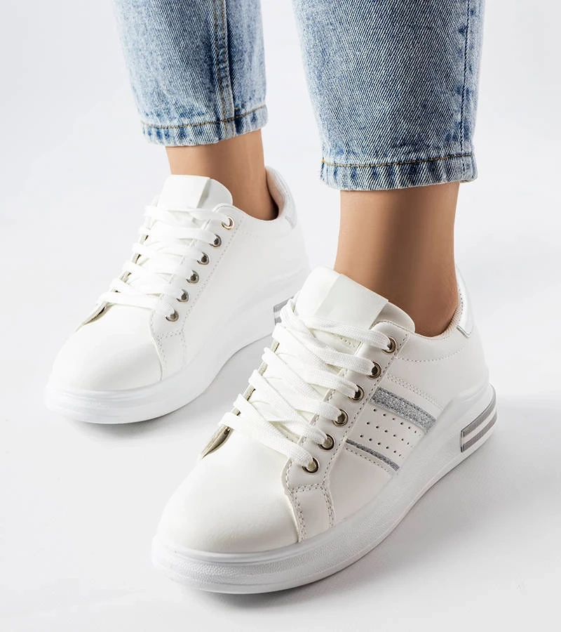 Fehér platformos tornacipők Lanoie