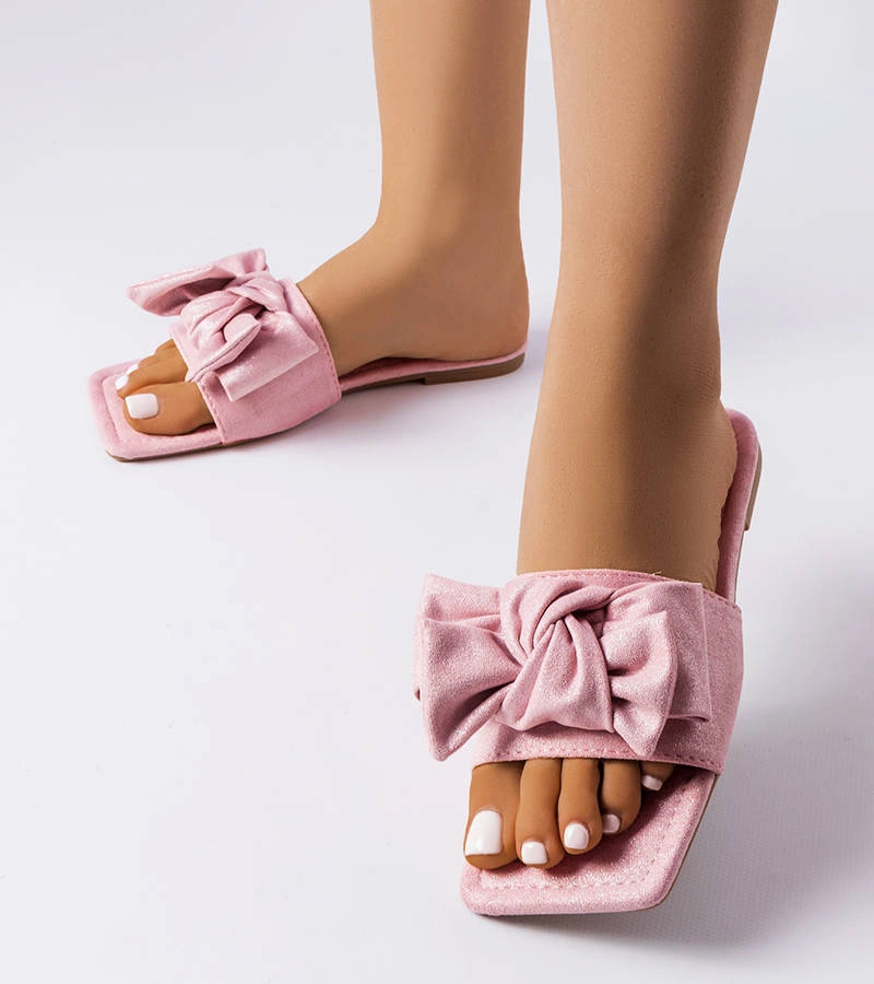 Rózsaszín elegáns papucs masnival - Thériault