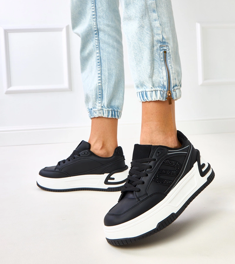 Grima strasszköves platformos fekete tornacipő