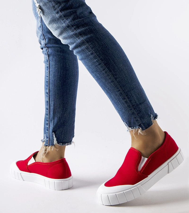 Piros becsúsztatható teniszcipők Codiponte