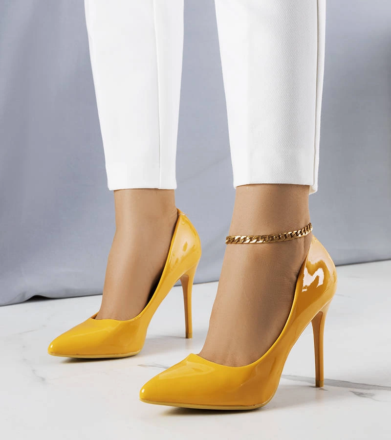 Tiffany narancssárga lakkos tűsarok