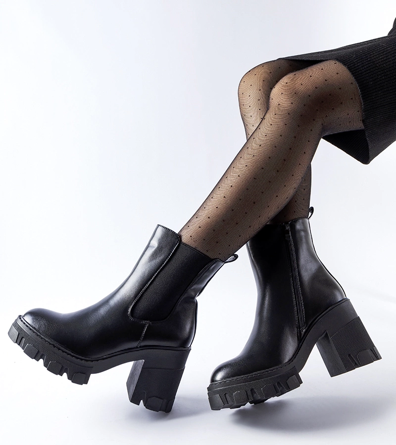 Fekete béléses bokacsizma Corpolo