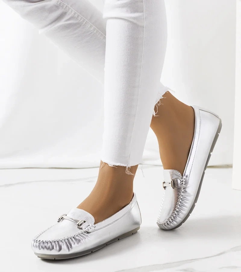 Ezüst mokaszinok Maolo