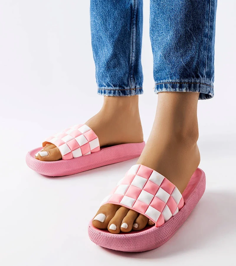 Rózsaszín gumi platform szandál Elin