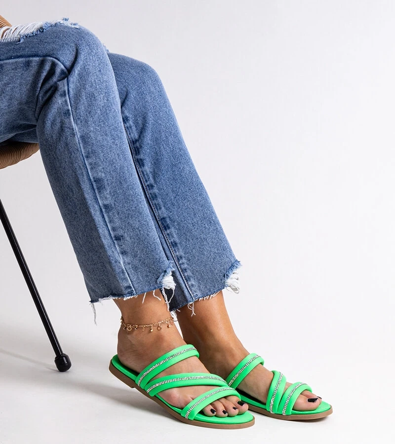 Martinela zöld zirkónia klumpái