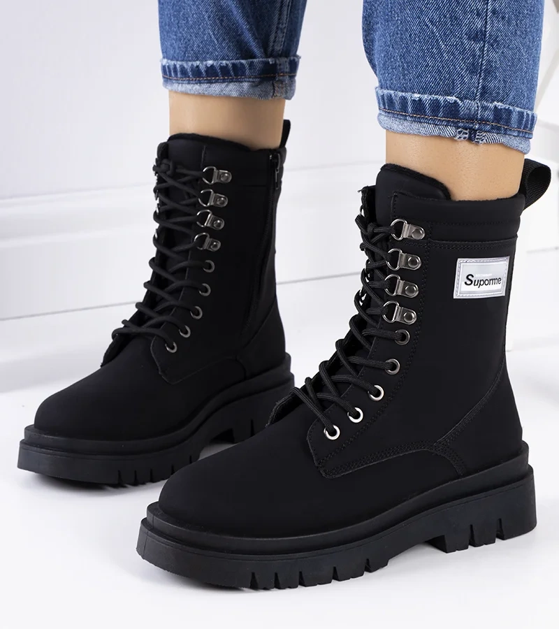 Fekete matt trapper cipők Cofer