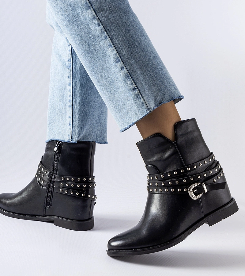 Fekete bokacsizma fedett talppal Anchorage