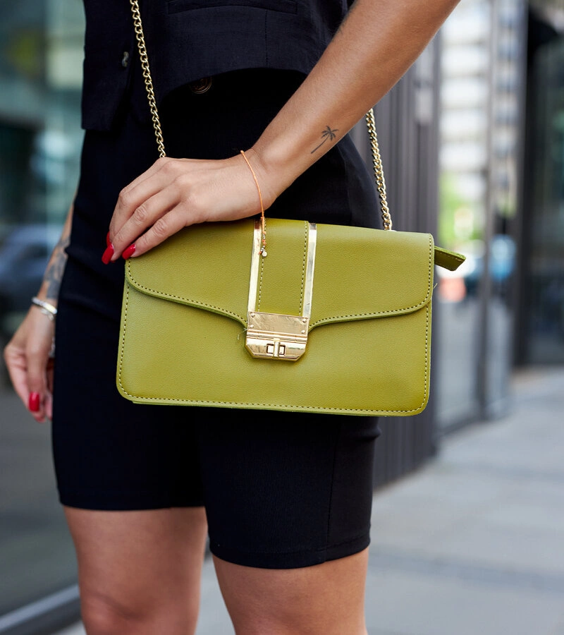 Elmia zöld válltáska lánccal