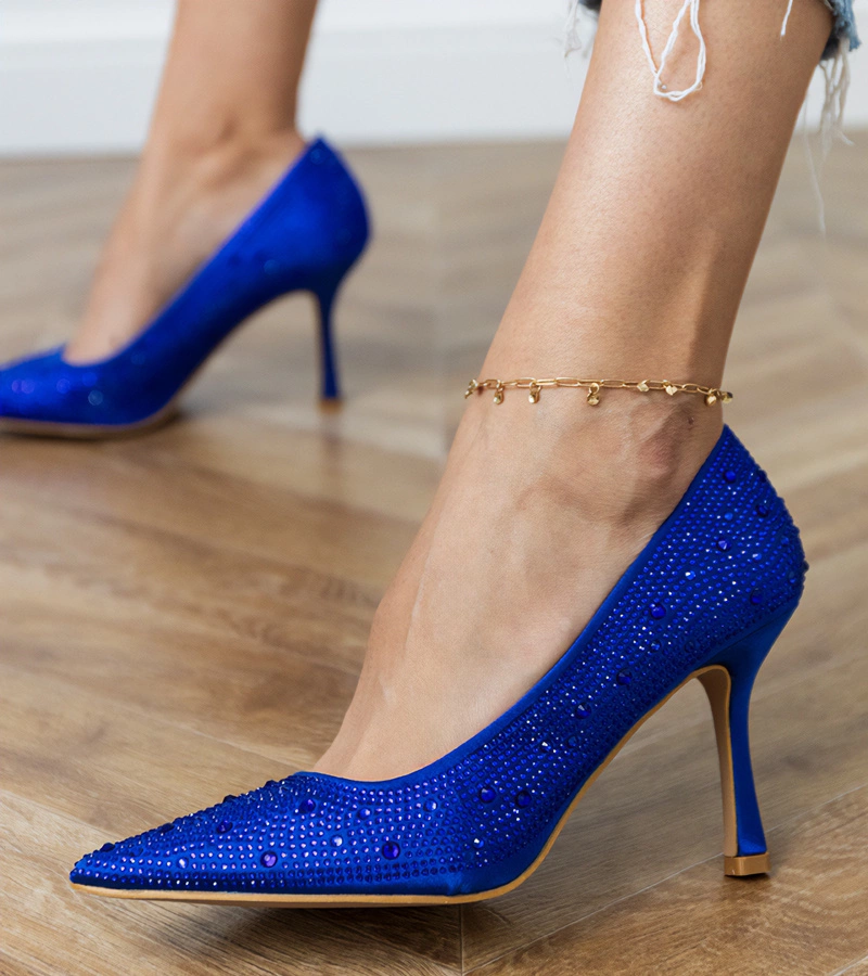 Kék szatén körömcipő cirkóniával Kortis