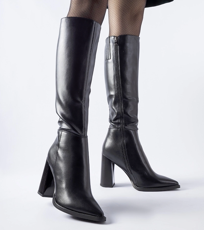 Gustavo fekete klasszikus sarokcsizma