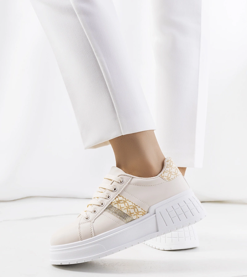 Kamila bézs platformos tornacipők