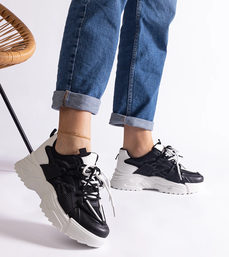 Fekete női sportcipő Alva