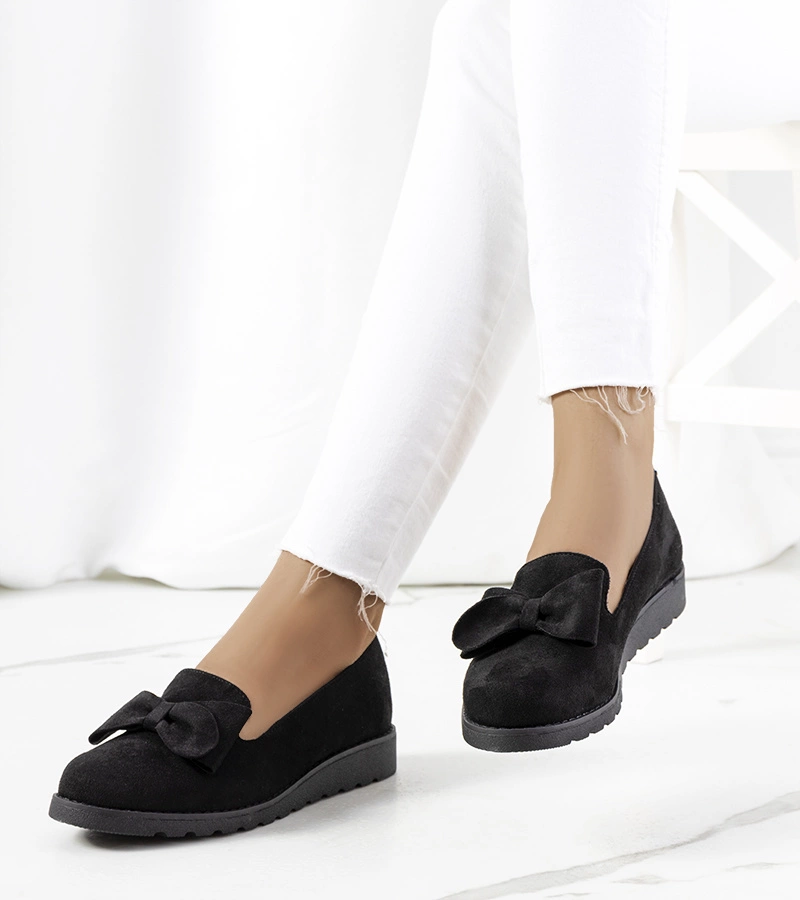 Fekete platformos cipők lengyel