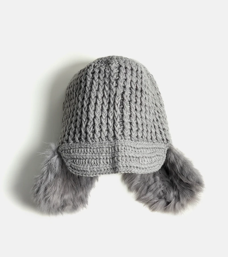 Szürke sapka fülvédőkkel Zora