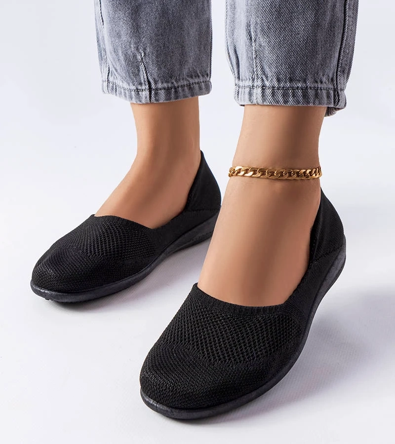 Fekete anyagbalerinák Provencher