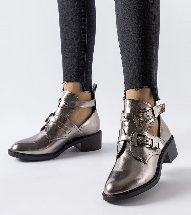 Sötét fémvágott Ritaldi bokacsizma