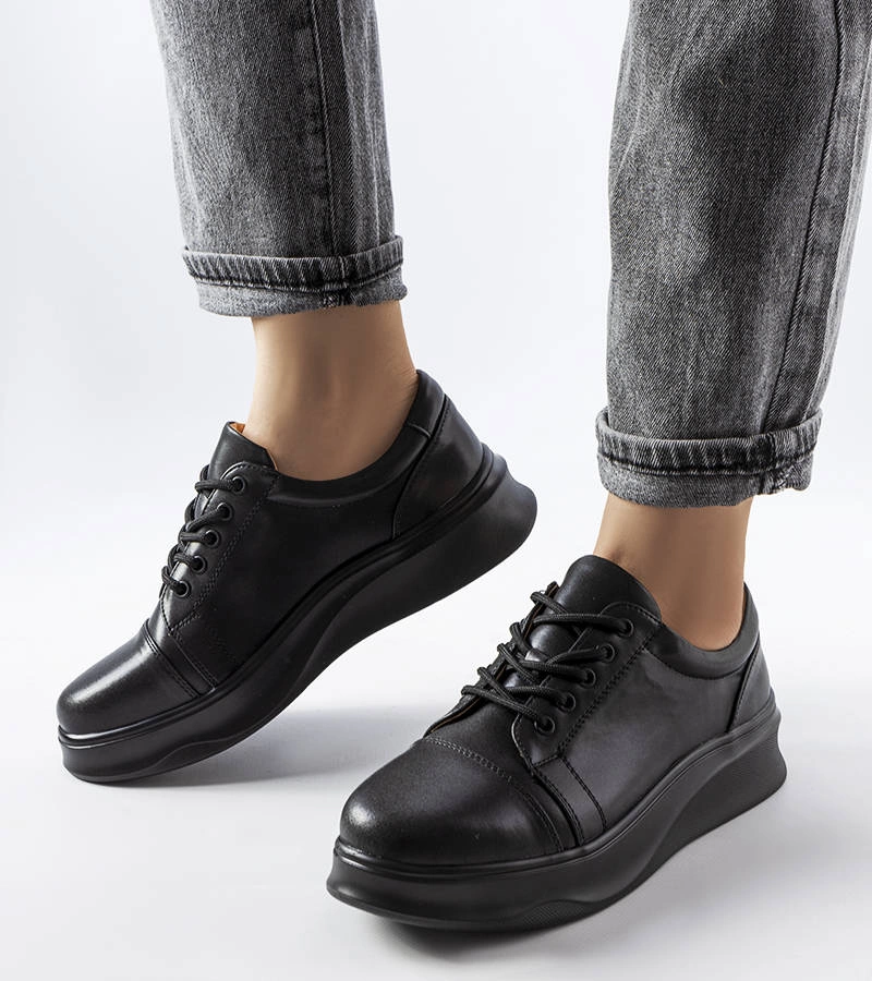 Fekete bőr félcipő Penthale