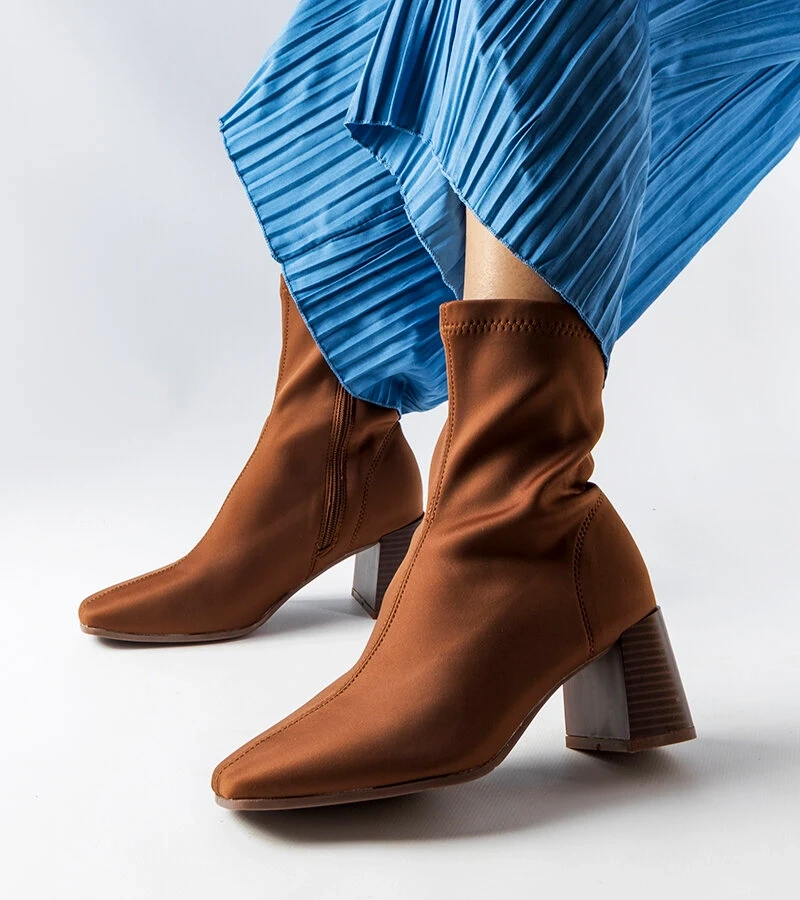 Laforgen barna szatén bokacsizma