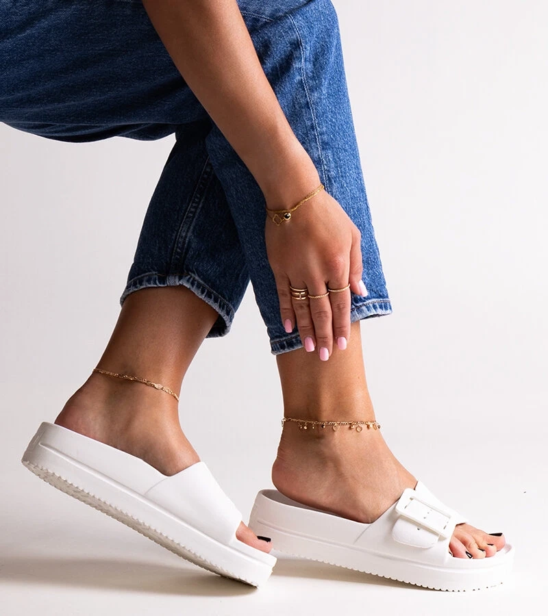 Big Star NN274A661 fehér papucsok