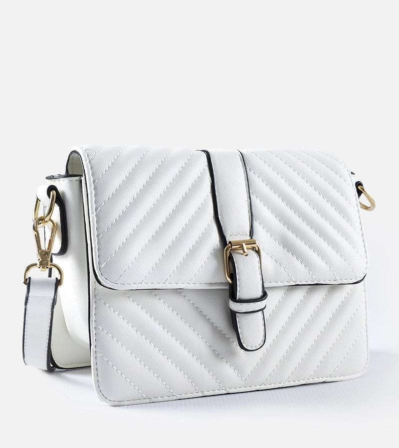 Virgilio fehér steppelt válltáska