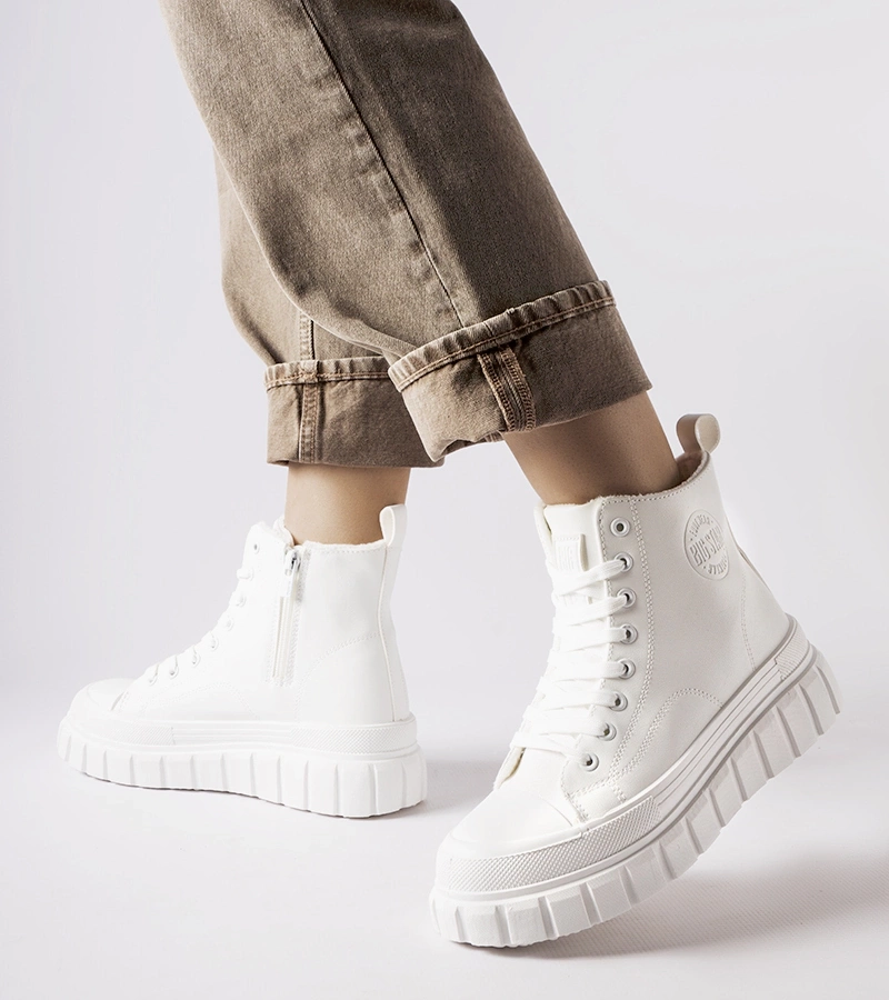 Fehér bélelt melegített tornacipő Big Star MM274624