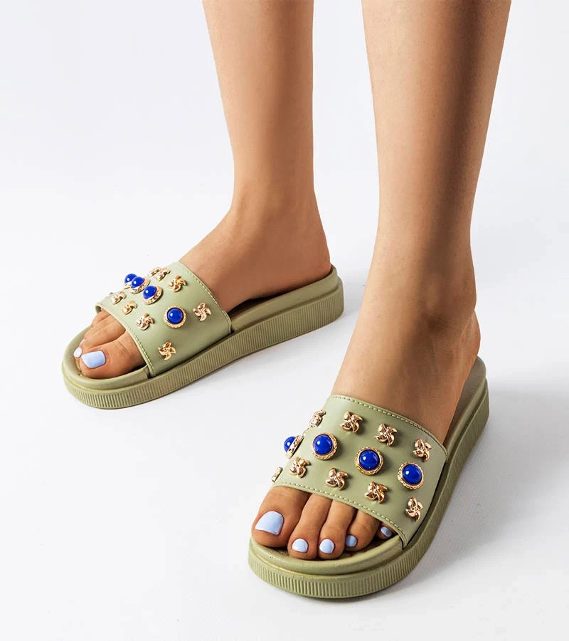 Zöld díszített papucs Montesarchio