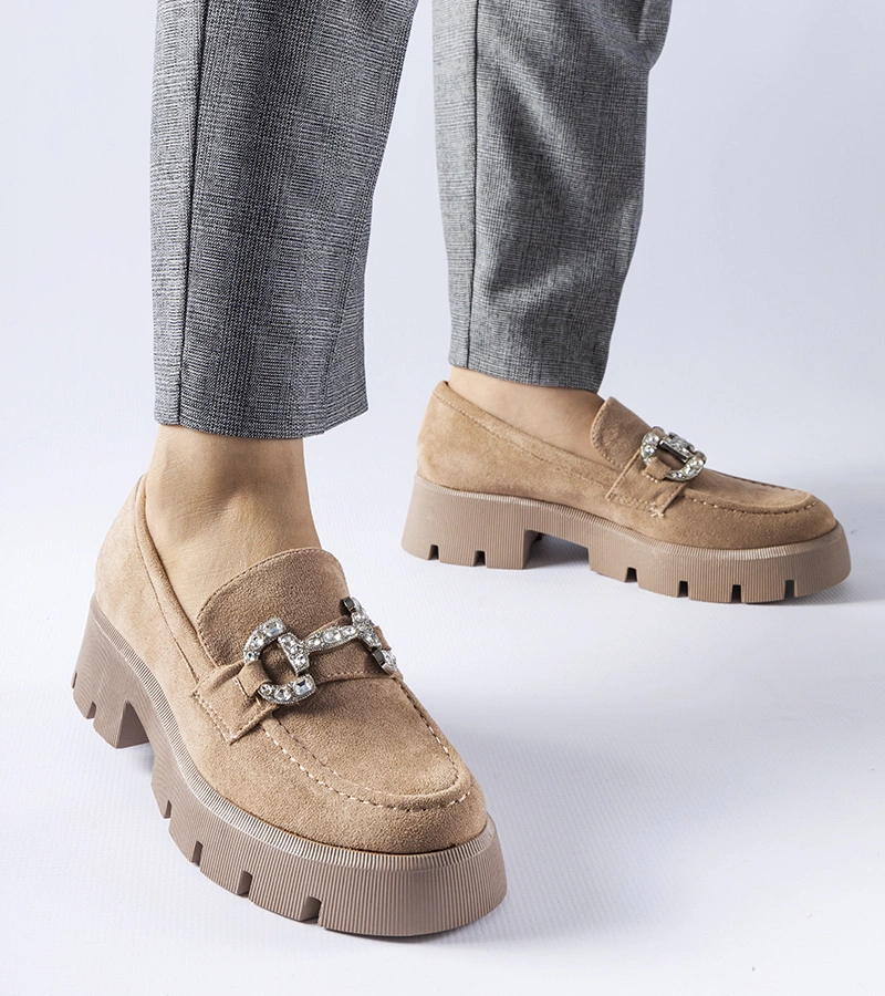 Bezs mokaszinok cirkóniákkal Giacomo