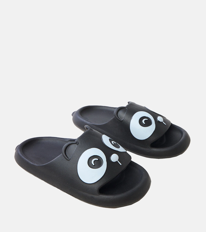 Ketti gyerek fekete papucs pandamintával