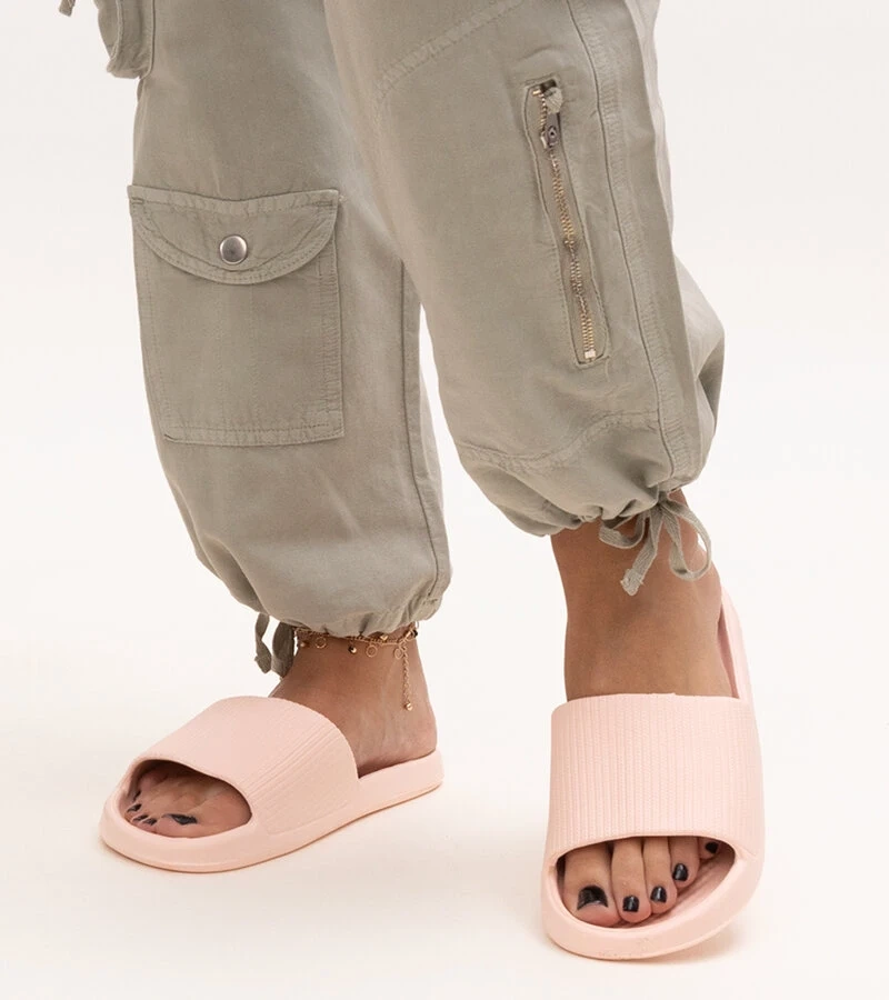 Rózsaszín Menta habos papucs