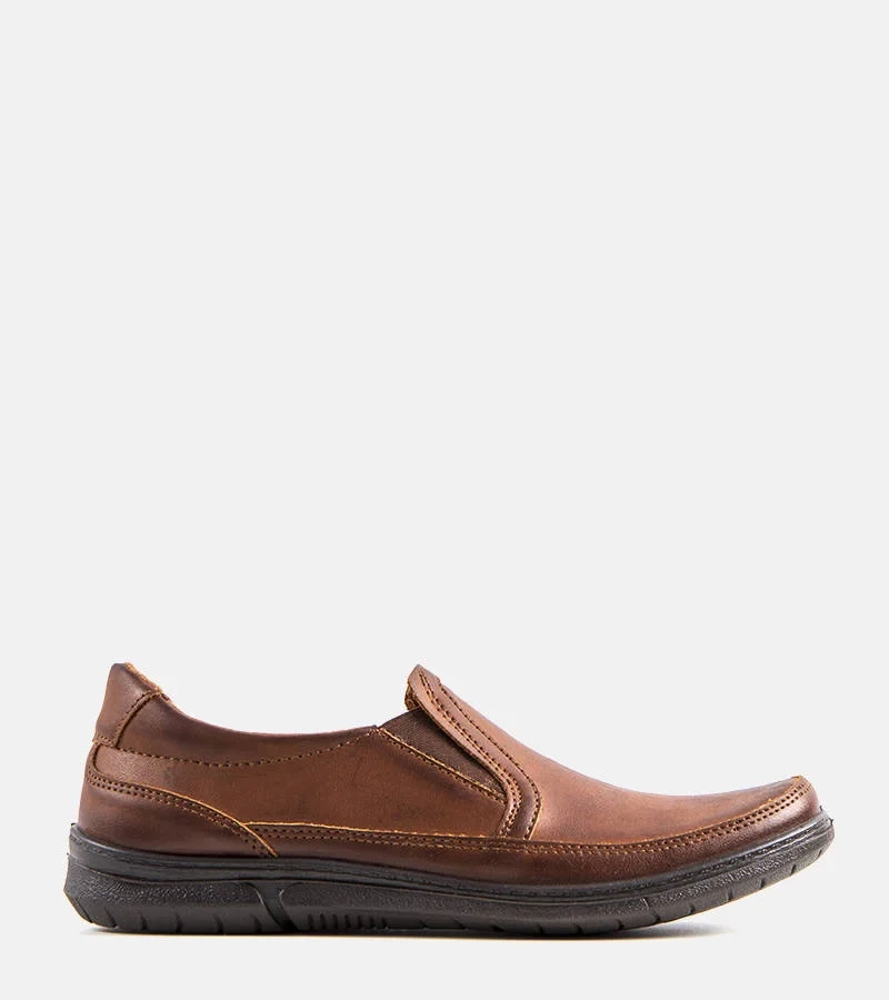 Barna férfi slip-on cipők Lazar