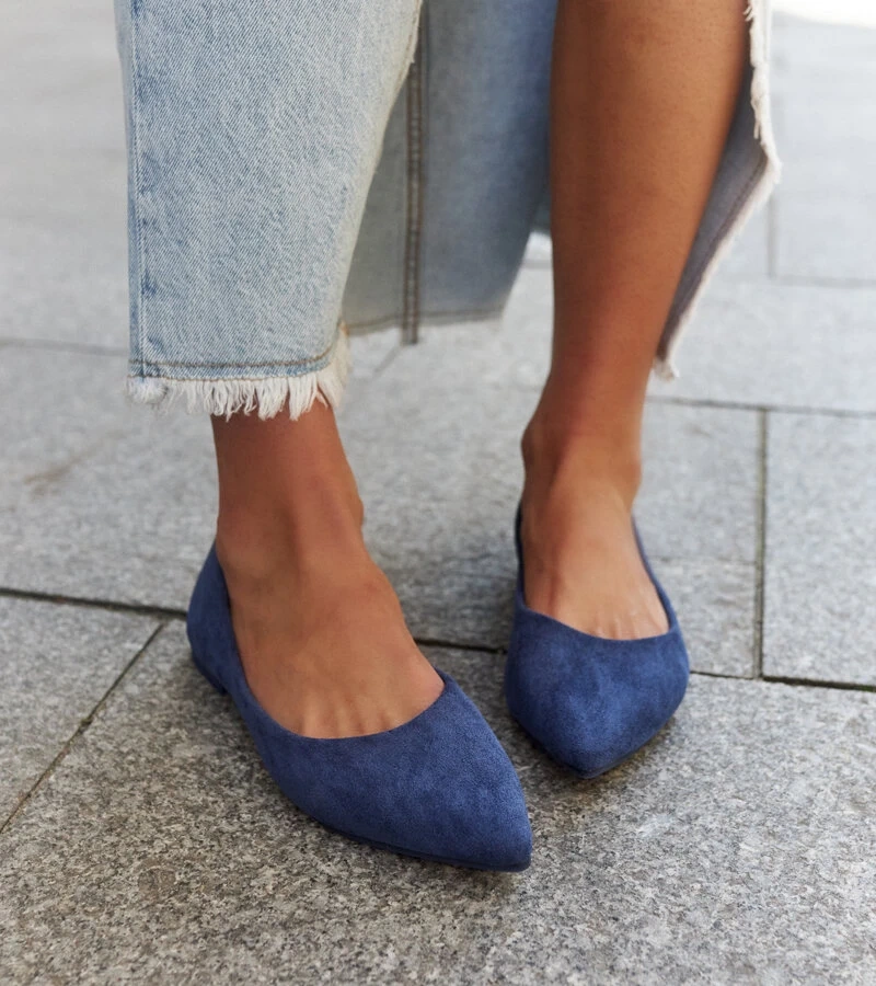 Mays hegyes orrú balerinacipők