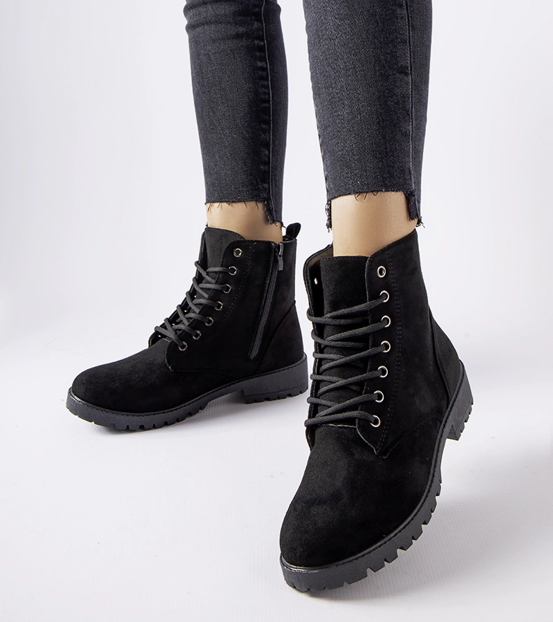 Fekete bélelt szőrmebundás Rosing bakancsok