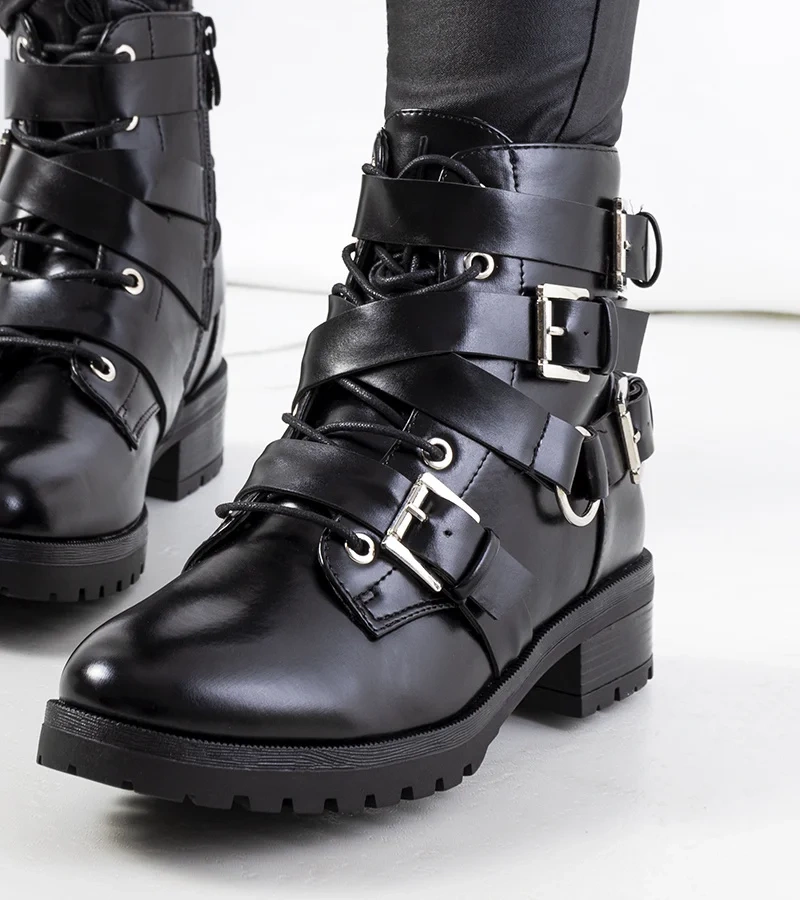 Fekete bokacsizma Donsa