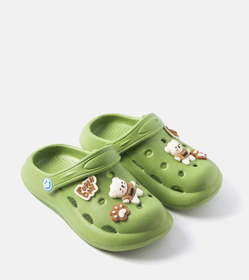 Zöld zárt orrú papucs Vette