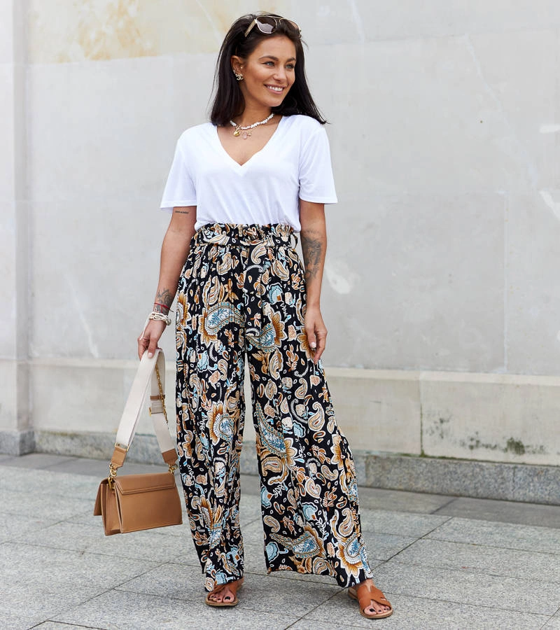 Fekete női széles pliszírozott Sanaa nadrág