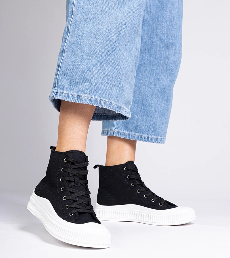 Fekete magas platformos tornacipő Guerrino