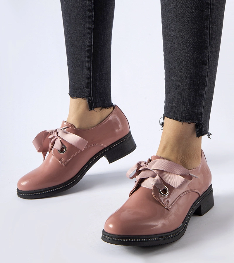 Rózsaszín cirkóniával díszített félcipő Povegliano