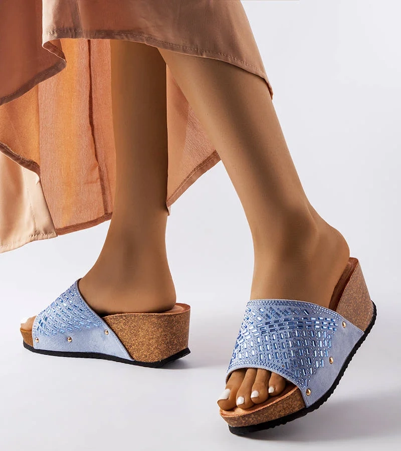 Guymon cirkóniával díszített kék sarokkal rendelkező papucs