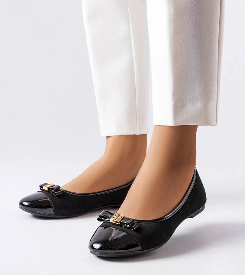 Fekete lakkorrú Umberto balerinacipők