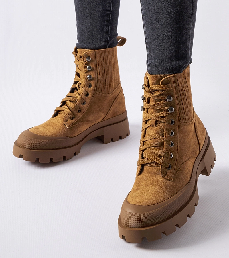 Barna műszálas szarvasbőr bokacsizma Orson