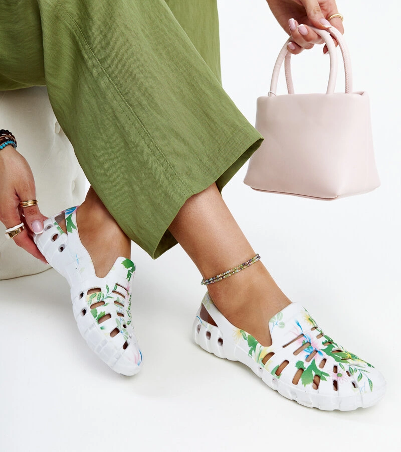 Eliano mintás fehér gumi papucs