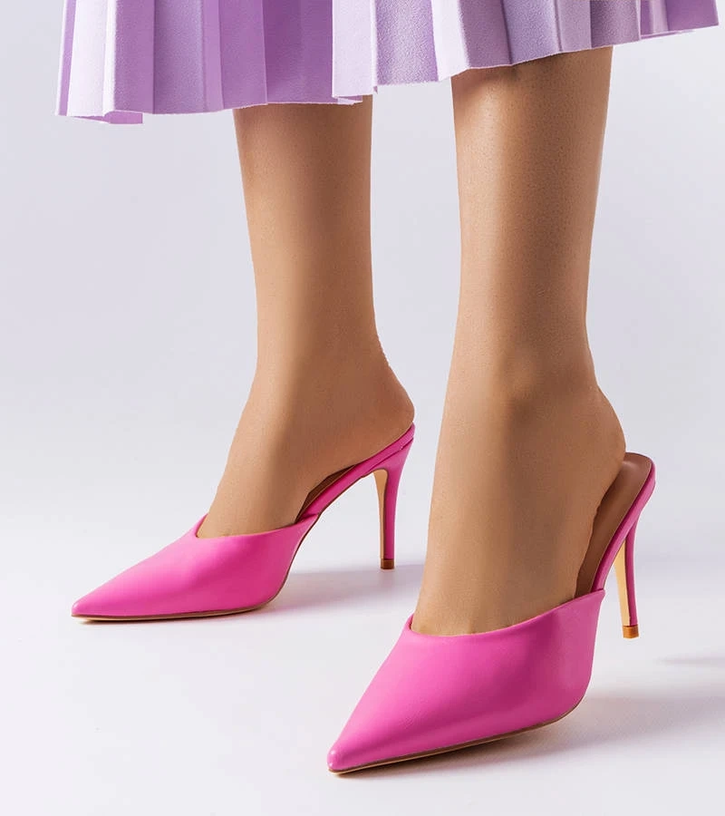 Rózsaszín tűsarkú papucs Drainer