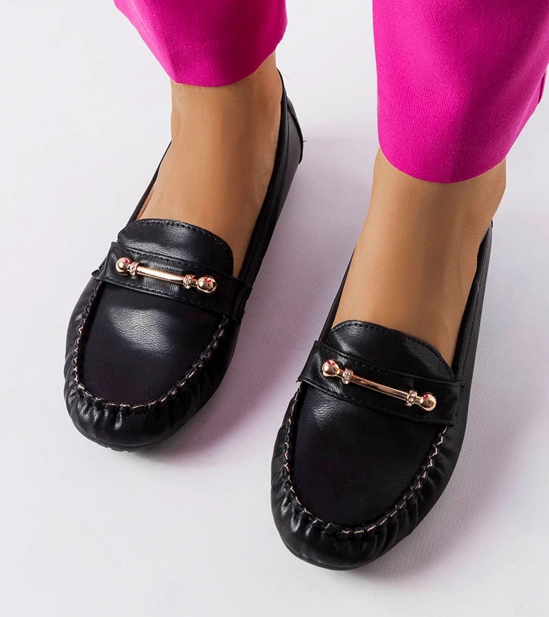 Fekete matt kivitelű Sorel mokaszinok